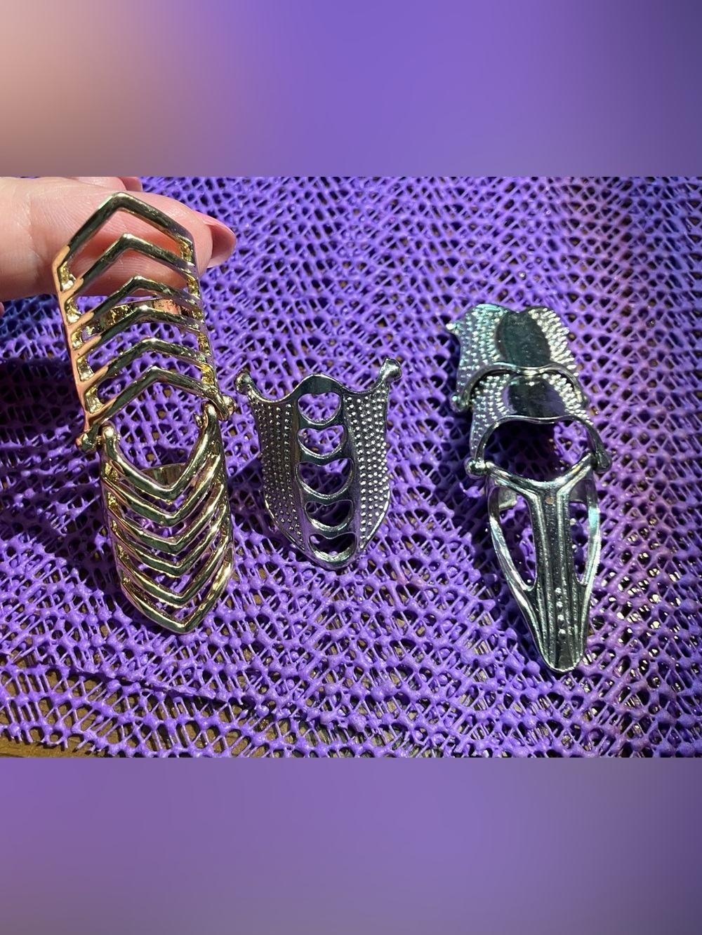 Set of Metal Finger Armor Rings in Gold and Silver
